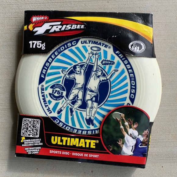 Athletic Ultimate Frisbee - Picture 2 of 3